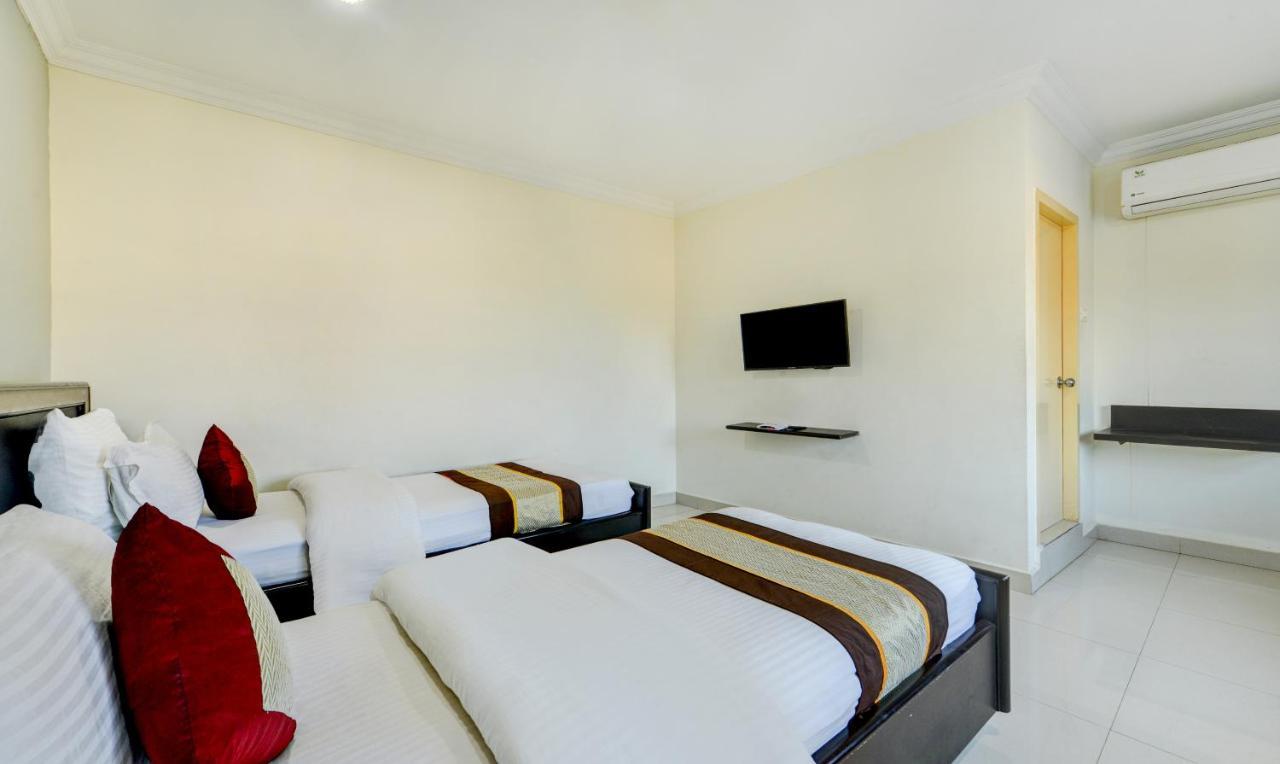 Madrasi Airport Hotel - Saibala Ченнаи Экстерьер фото