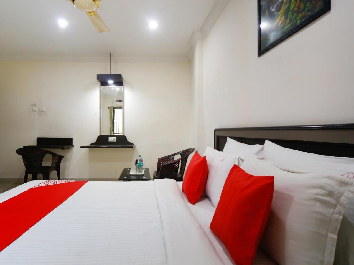 Madrasi Airport Hotel - Saibala Ченнаи Экстерьер фото
