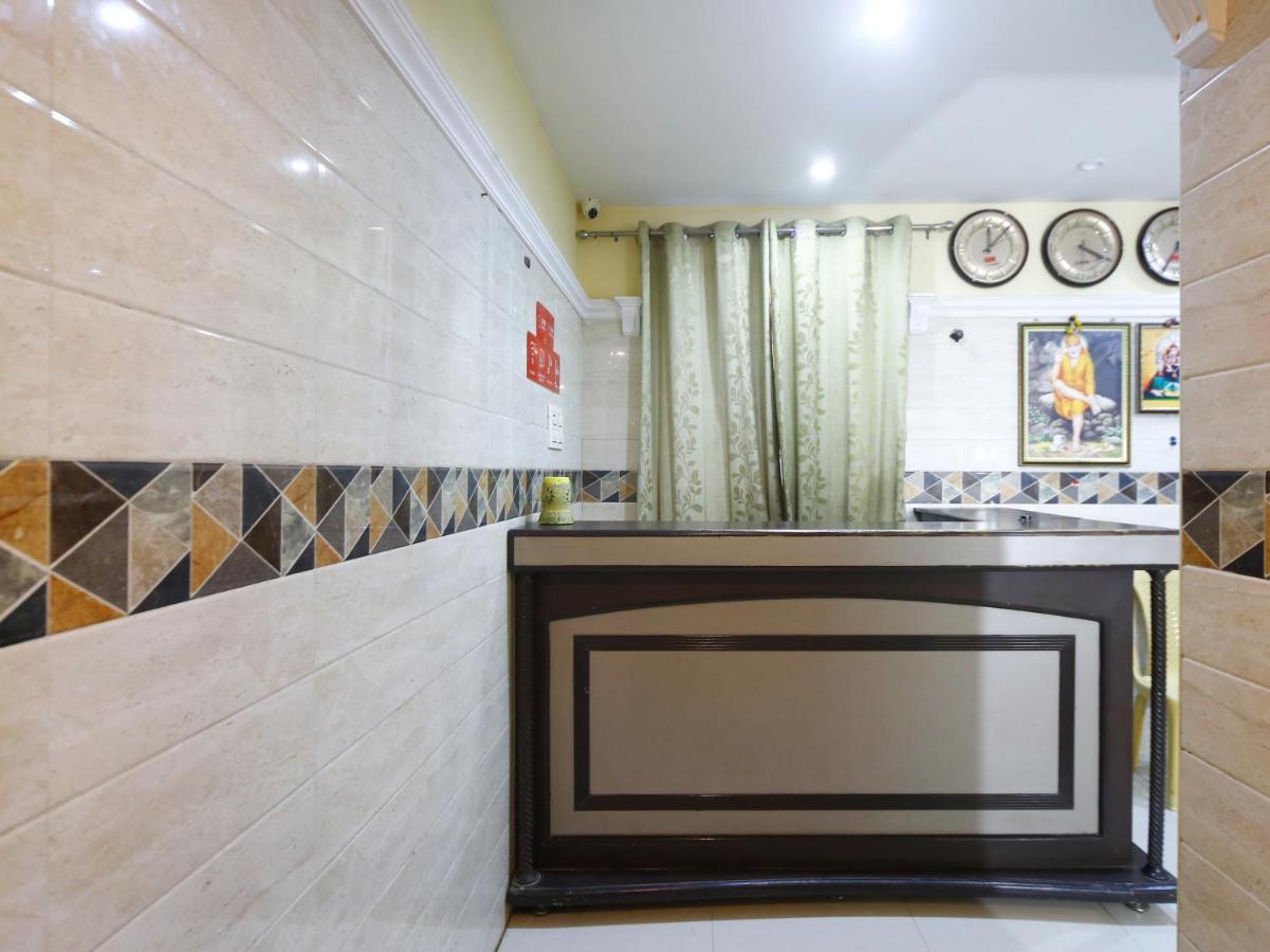 Madrasi Airport Hotel - Saibala Ченнаи Экстерьер фото