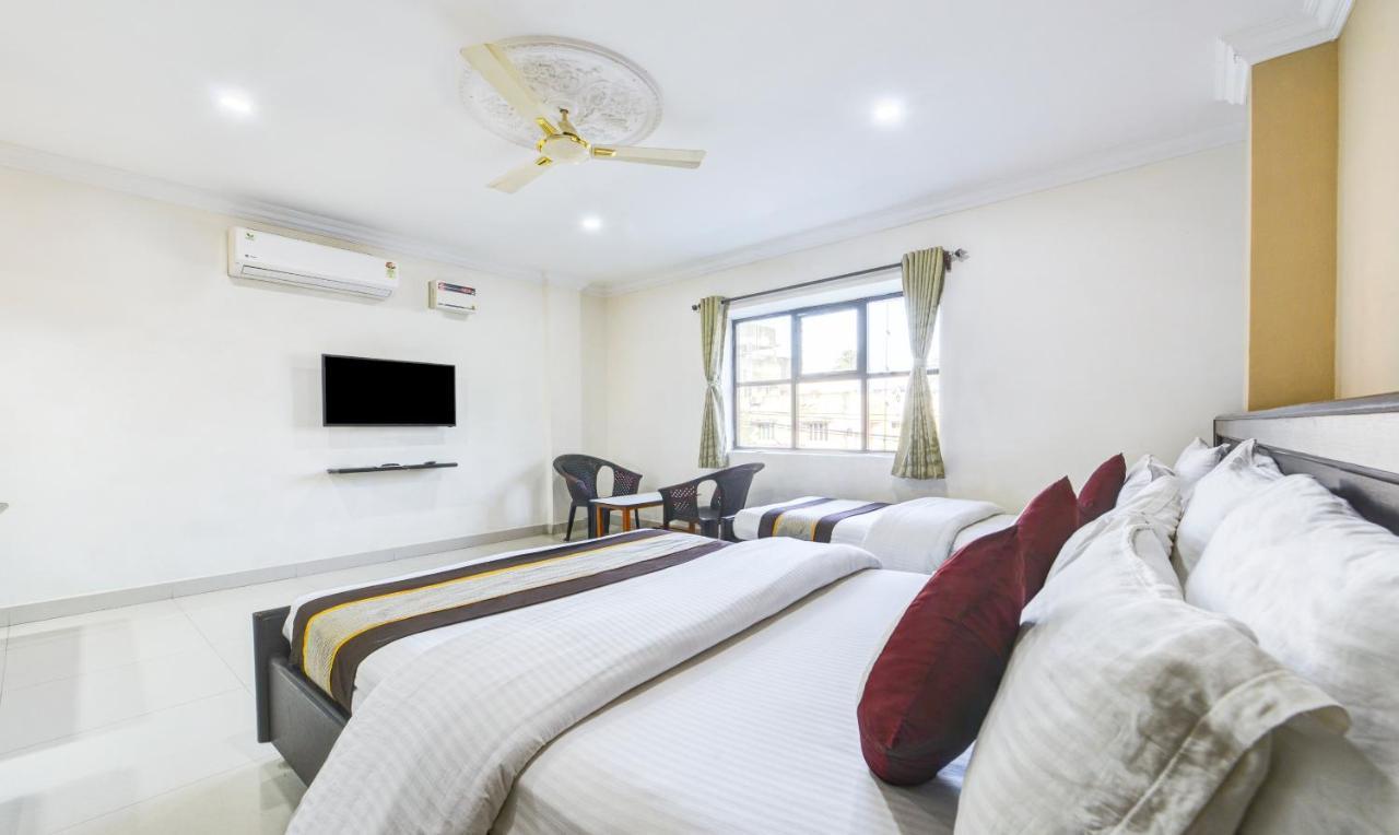Madrasi Airport Hotel - Saibala Ченнаи Экстерьер фото