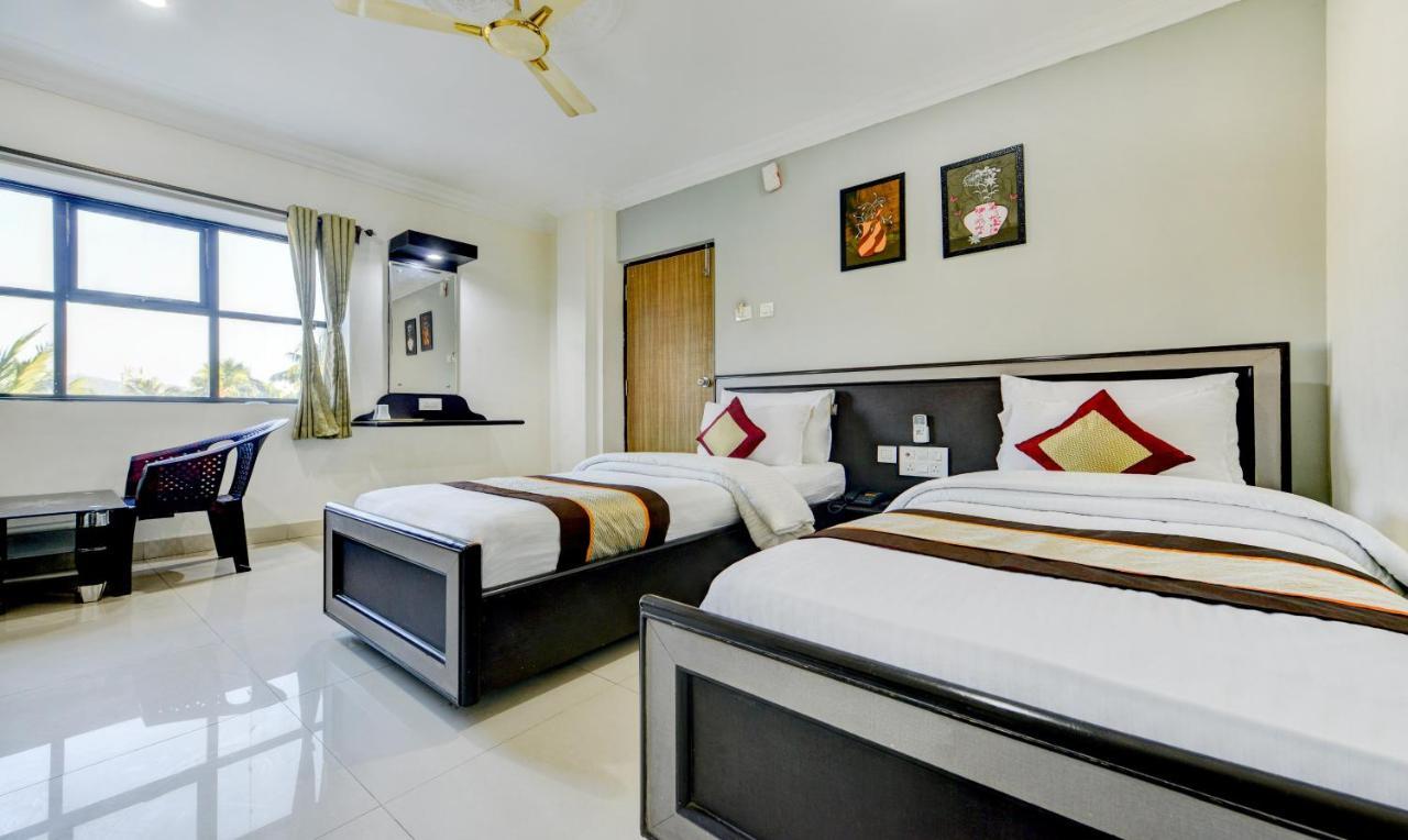 Madrasi Airport Hotel - Saibala Ченнаи Экстерьер фото